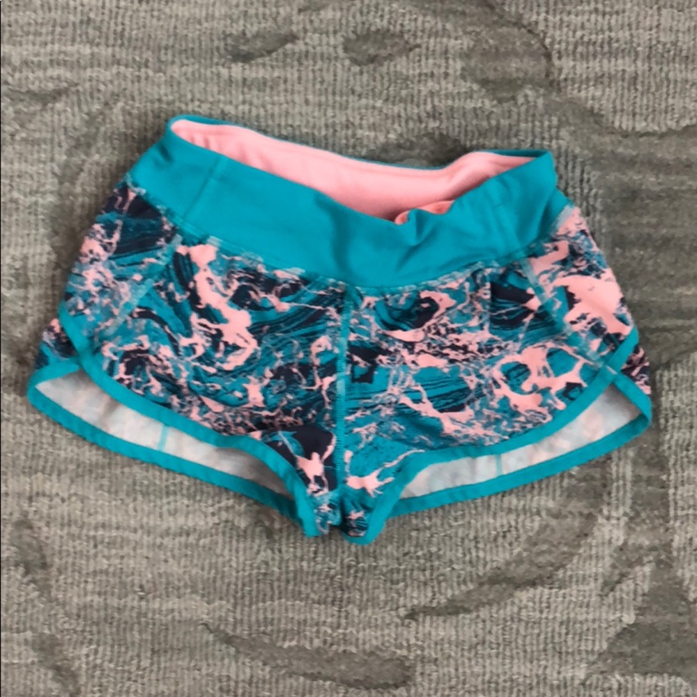 Ivivva by lululemon size 8 speedy shorts